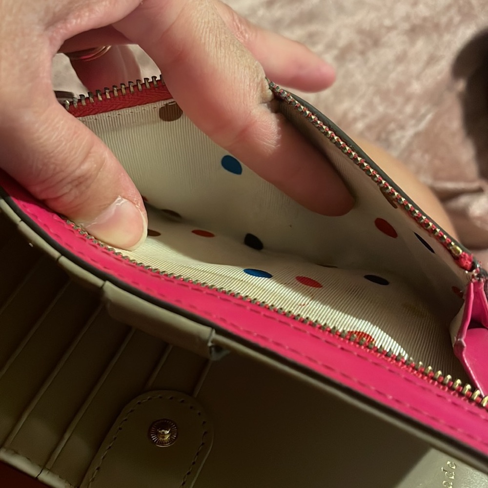Pink Kate Spade Wallet - Picture 4 of 8